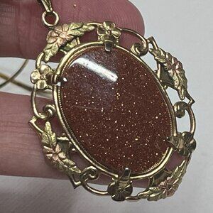 Vintage Black Hills Gold & Sunstone Pendant Necklace & Earrings Set